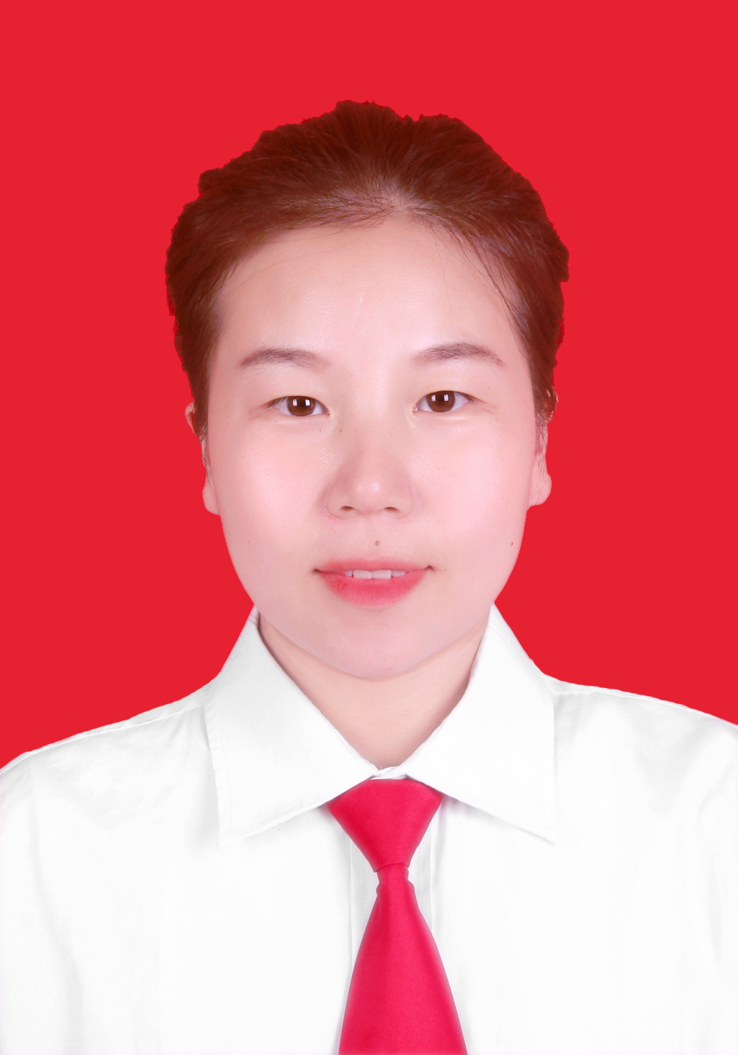 邓娟证件照.jpg
